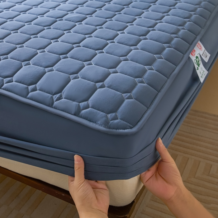 91家纺网 家纺一手货源 找家纺 （总）鑫钰2025新款防水加厚夹棉原棉床笠防滑隔脏床垫套保护罩