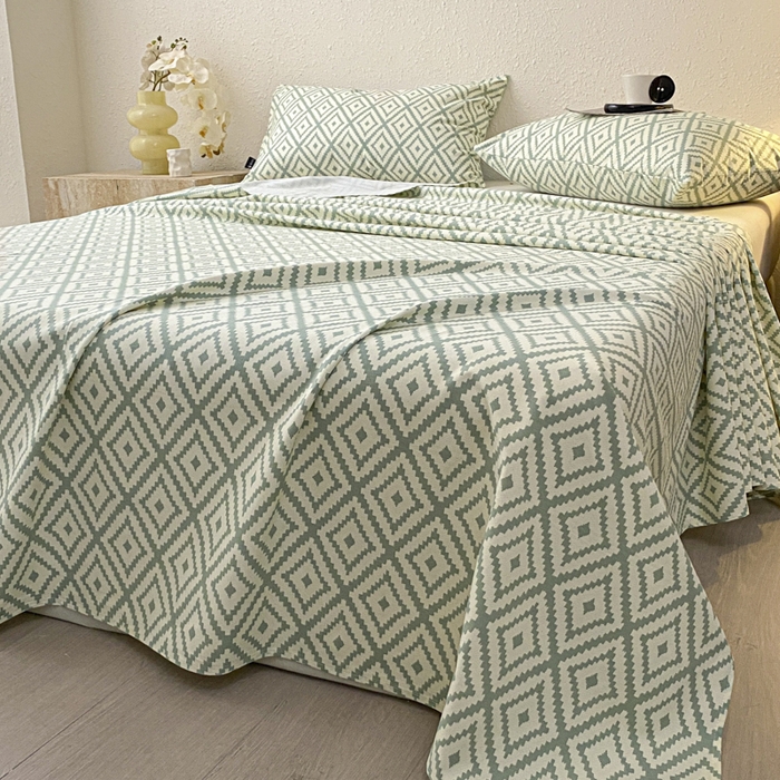 91家纺网 家纺一手货源 找家纺 鑫钰 2025新款老粗布床单床笠系列-格纹系列 菱格绿