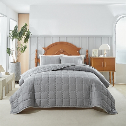 温宁2025新款跨境外贸专供正方格床盖 银灰