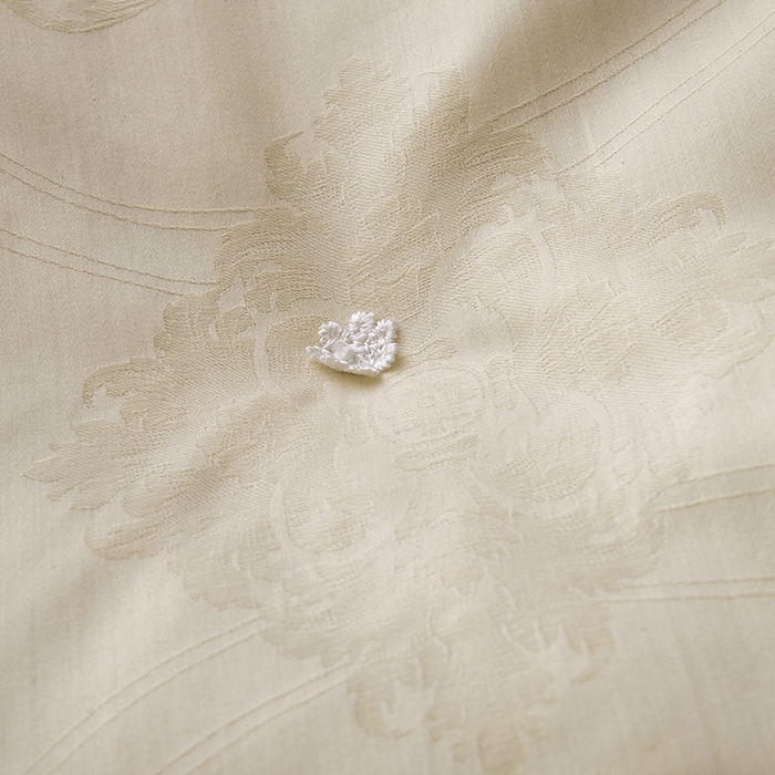 91家纺网 家纺一手货源 找家纺 鑫田家纺 2025新款60s纯棉提花婚庆蚕丝被桑蚕丝长丝春秋被子母被冬被礼品被夏被 黄