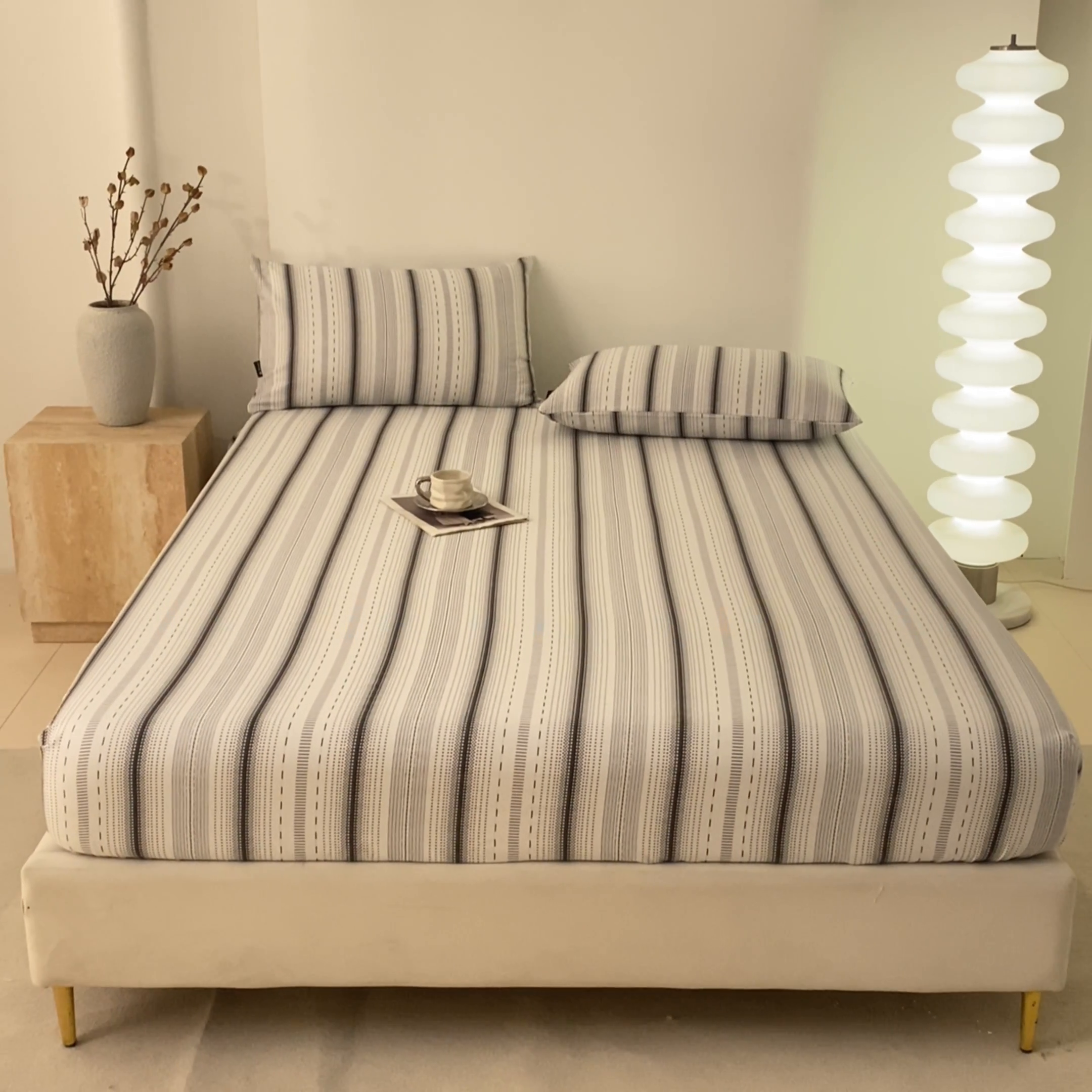 91家纺网 家纺一手货源 找家纺 （总）鑫钰2025新款纯棉全棉老粗布床笠--北欧风