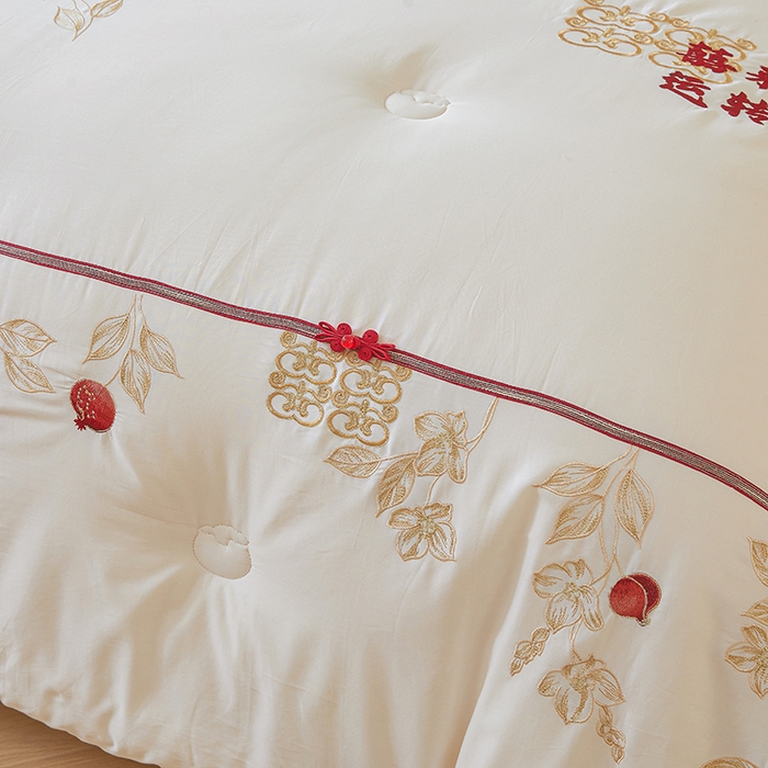 91家纺网 家纺一手货源 找家纺 （总）歌历斯家纺 2025新款60s喜来运转喜庆被婚庆被绣花冬被全棉冬被立体边被子被芯四季被春秋被夏被