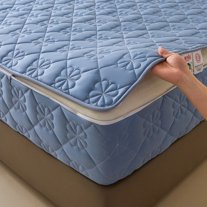 91家纺网 家纺一手货源 找家纺 鑫钰2025新款纯棉全棉六面全包床笠 桃花-全包床笠-湖蓝