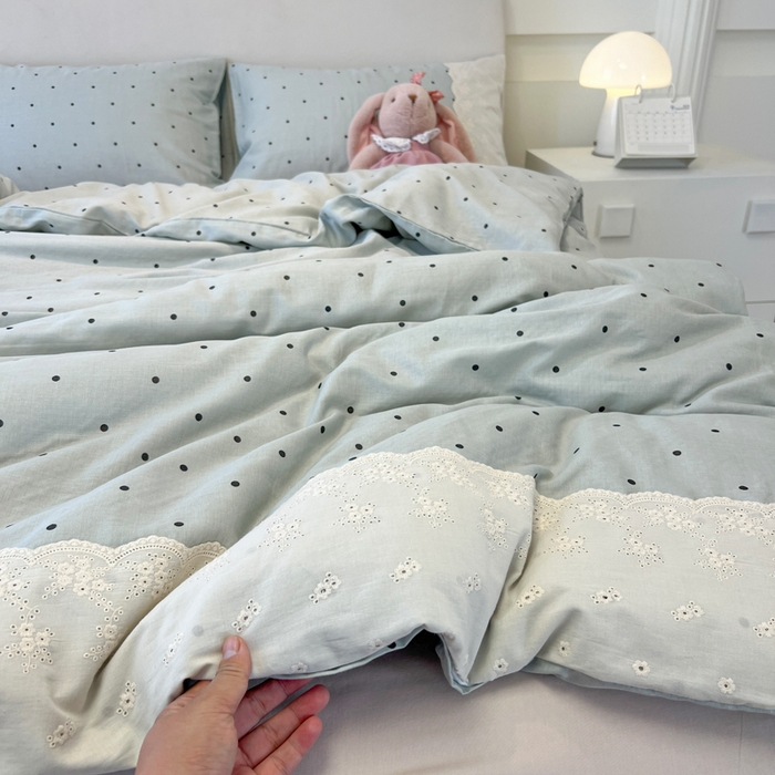 91家纺网 家纺一手货源 找家纺 盼季家纺 2025新款A类法式小清新皱皱纱花边水洗棉床上四件套宿舍床笠三件套 法式花边-海盐蓝蓝