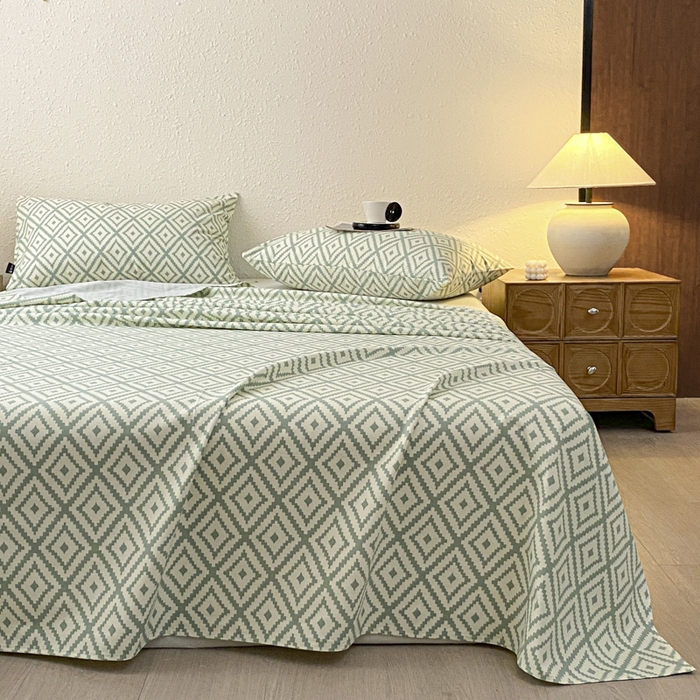 91家纺网 家纺一手货源 找家纺 鑫钰 2025新款老粗布床单床笠系列-格纹系列 菱格绿