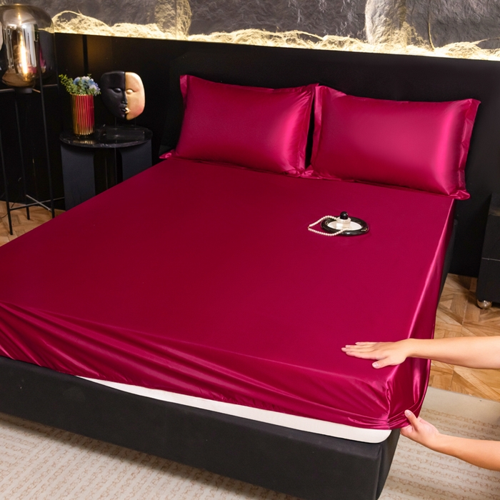 91家纺网 家纺一手货源 找家纺 梦舒羽2025新款防水冰丝纯色床笠凉爽柔顺床垫保护罩 防水冰丝床笠-酒红色