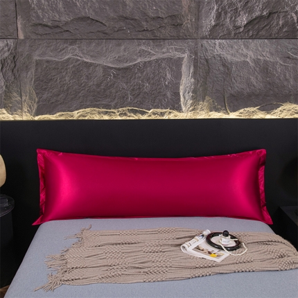 91家纺网 家纺一手货源 找家纺 （总）圣比熊2025新款防水冰丝纯色双人枕套情侣1.8m枕芯套内胆套