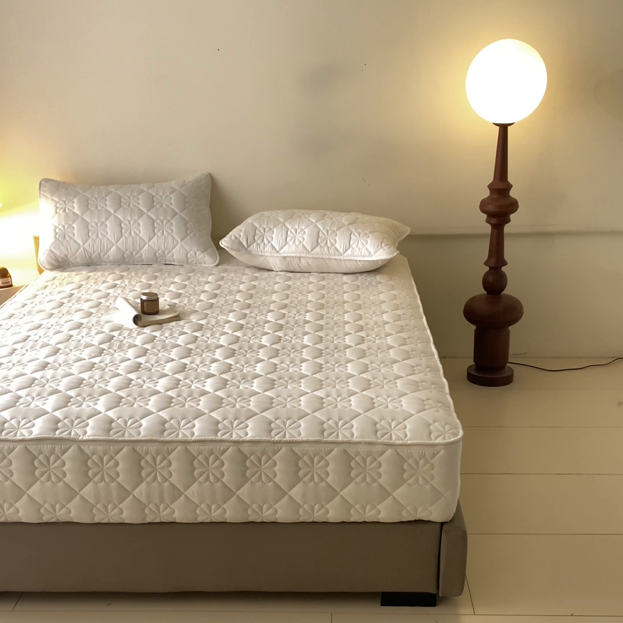 91家纺网 家纺一手货源 找家纺 鑫钰2025新款纯棉全棉六面全包床笠 桃花-全包床笠-白色