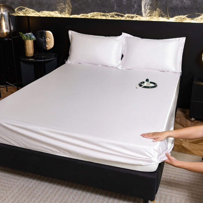91家纺网 家纺一手货源 找家纺 梦舒羽2025新款防水冰丝纯色床笠凉爽柔顺床垫保护罩 防水冰丝床笠-光洁白