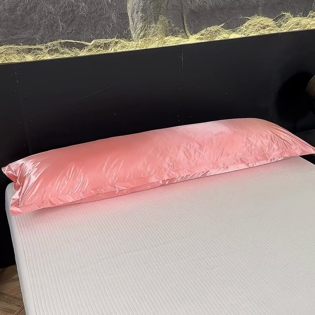 91家纺网 家纺一手货源 找家纺 梦舒羽2025新款防水冰丝纯色双人枕套情侣1.8m枕芯套内胆套 防水冰丝双人枕套-豆沙色