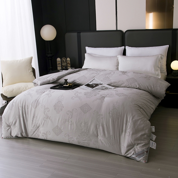 91家纺网 家纺一手货源 找家纺 鑫田家纺 2025新款60s纯棉提花婚庆蚕丝被桑蚕丝长丝春秋被子母被冬被礼品被夏被 灰