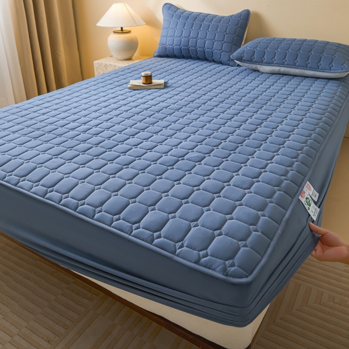 91家纺网 家纺一手货源 找家纺 （总）鑫钰2025新款防水加厚夹棉原棉床笠防滑隔脏床垫套保护罩