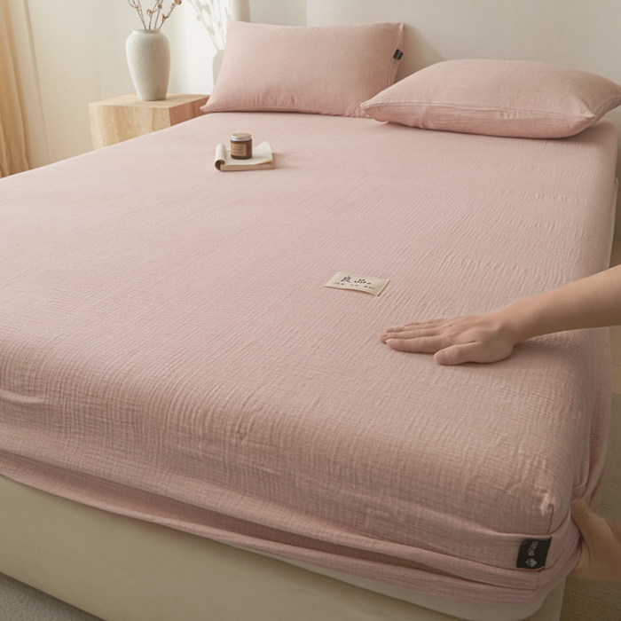 91家纺网 家纺一手货源 找家纺 鑫钰 2025新款A类全棉双棉皱皱纱床笠 仙女粉