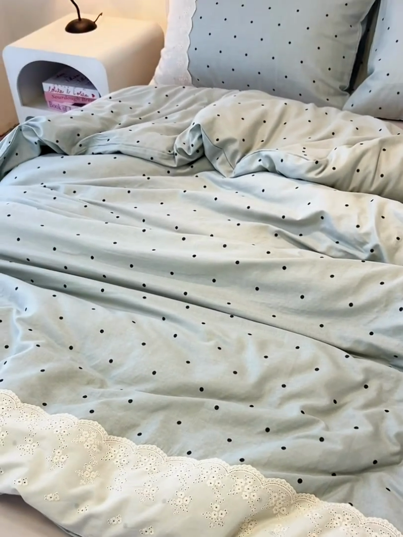 91家纺网 家纺一手货源 找家纺 盼季家纺 2025新款A类法式小清新皱皱纱花边水洗棉床上四件套宿舍床笠三件套 法式花边-海盐蓝蓝