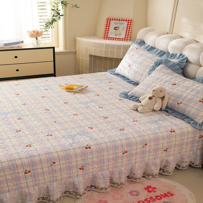 91家纺网 家纺一手货源 找家纺 美达家纺2025新款全棉夹棉榻榻米 樱桃乐园