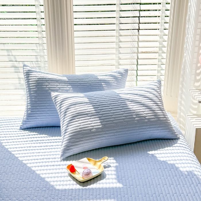 91家纺网 家纺一手货源 找家纺 花香四季2025全棉夹棉多功能床垫-床盖系列 海盐蓝