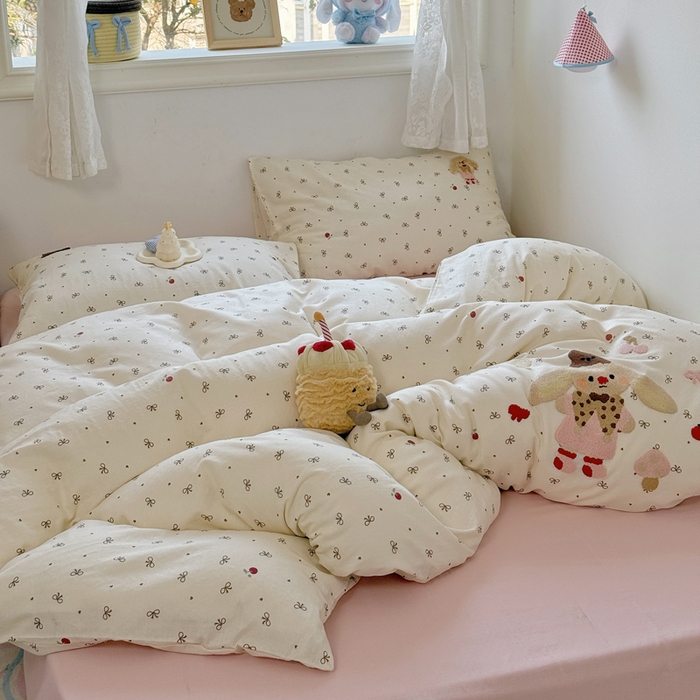 91家纺网 家纺一手货源 找家纺 澳萝拉2025春夏新款全棉纯棉双层纱毛巾绣四件套 樱桃兔