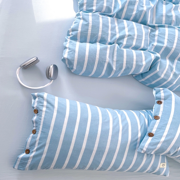 91家纺网 家纺一手货源 找家纺 睡美美 2025新款加厚色织水洗棉印染条纹四件套 海盐奶蓝