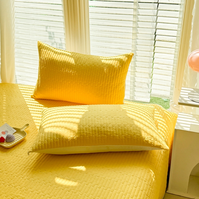 91家纺网 家纺一手货源 找家纺 花香四季2025全棉夹棉多功能床垫-床盖系列 奶黄