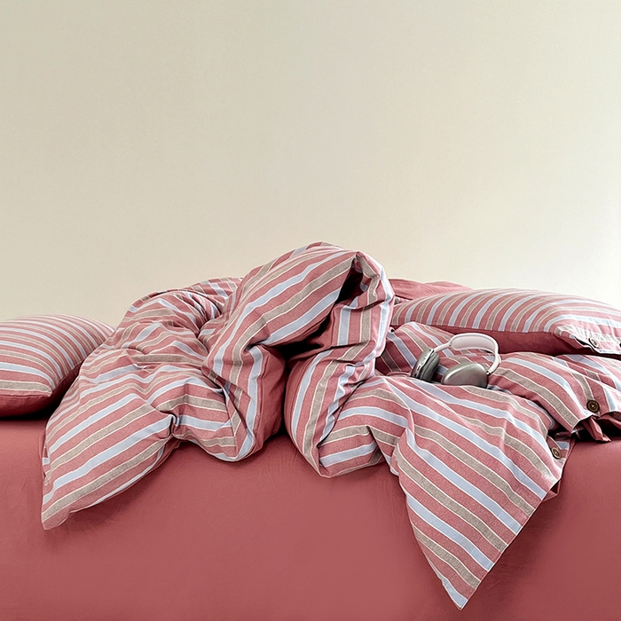 91家纺网 家纺一手货源 找家纺 睡美美 2025新款加厚色织水洗棉印染条纹四件套 加州树莓