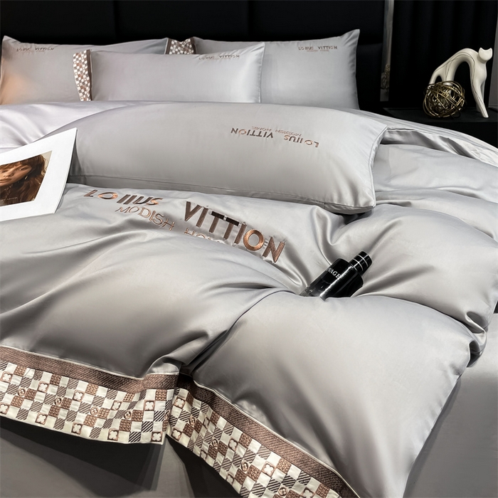 91家纺网 家纺一手货源 找家纺 （总）瑞驰家纺 2025新款长绒棉绣花棋盘格系列四件套