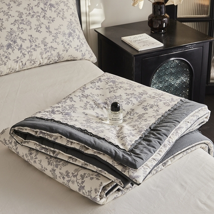 91家纺网 家纺一手货源 找家纺 （总）暖阳 2025年新款全棉赫本风大豆夏被夏凉被被子被芯