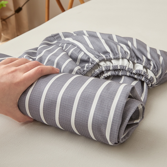 91家纺网 家纺一手货源 找家纺 慕梵家居 2025新款全棉老粗布床笠系列 全棉老粗布-宽条灰