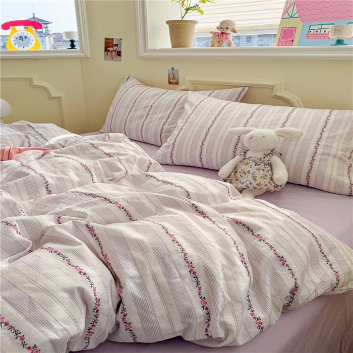 91家纺网 家纺一手货源 找家纺 琪格格纺织 2025新款美式田园色织提花系列四件套 新小花园-紫