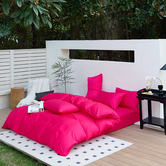 91家纺网 家纺一手货源 找家纺 期遇2025新款全棉13374纯色四件套 洋红