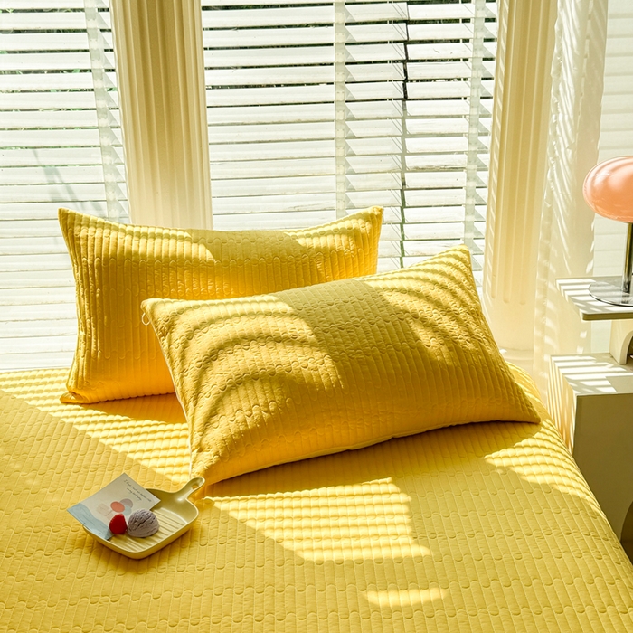 91家纺网 家纺一手货源 找家纺 花香四季2025全棉夹棉多功能床垫-床盖系列 奶黄