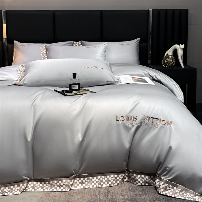 91家纺网 家纺一手货源 找家纺 （总）瑞驰家纺 2025新款长绒棉绣花棋盘格系列四件套