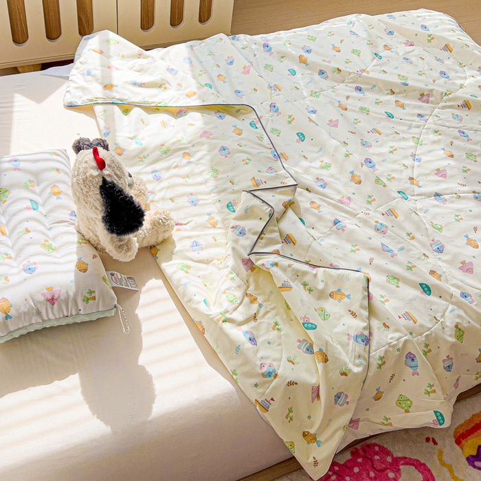 91家纺网 家纺一手货源 找家纺 十九色 2025新款全棉13372ins儿童夏被 好多鱼