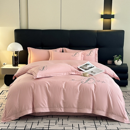 91家纺网 家纺一手货源 找家纺 （总）美伦美焕 2025新款全棉绣花床盖四件套（控价288）