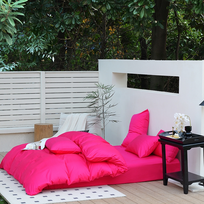 91家纺网 家纺一手货源 找家纺 期遇2025新款全棉13374纯色四件套 洋红