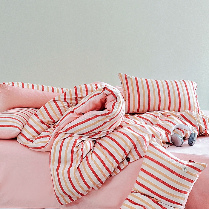 91家纺网 家纺一手货源 找家纺 睡美美 2025新款加厚色织水洗棉印染条纹四件套 香草嫩粉