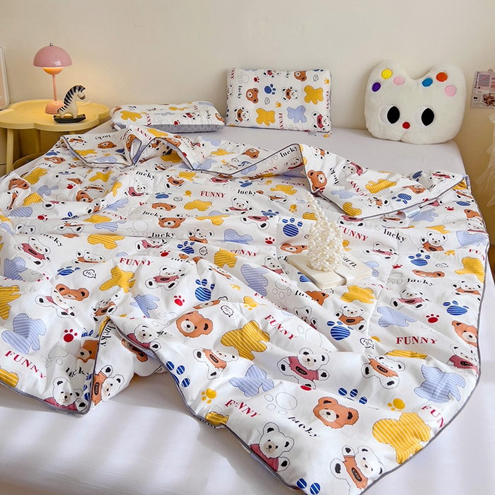 91家纺网 家纺一手货源 找家纺 十九色 2025新款全棉13372ins儿童夏被 饼干熊