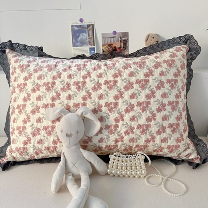 91家纺网 家纺一手货源 找家纺 （总）百寐 2025新款全棉韩版花边夹棉枕套50×80/48×74/40×60三层吸汗保护枕芯单人枕芯保护套