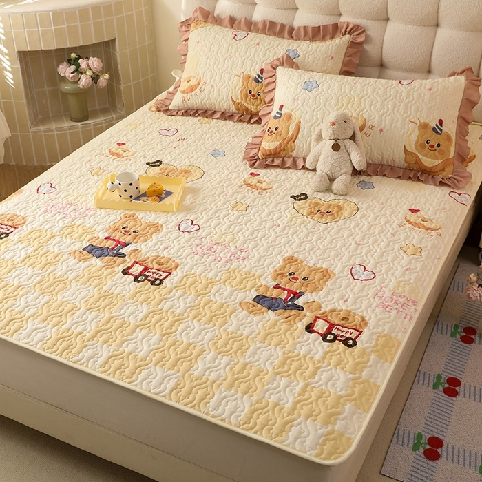 91家纺网 家纺一手货源 找家纺 美达家纺2025新款全棉夹棉床垫 黄油小熊