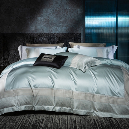 诗黛尔2025春夏新款缎长绒棉提花晶钻系列四件套--璀璨星河系列 璀璨星河-冰晶蓝