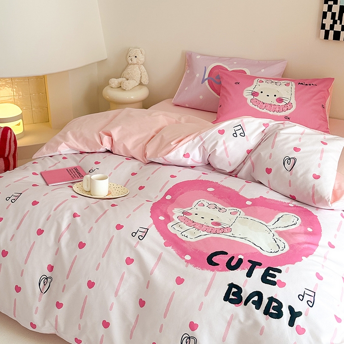 91家纺网 家纺一手货源 找家纺 典曼家纺 2025新款 AB版活性印花四件套 爱心猫