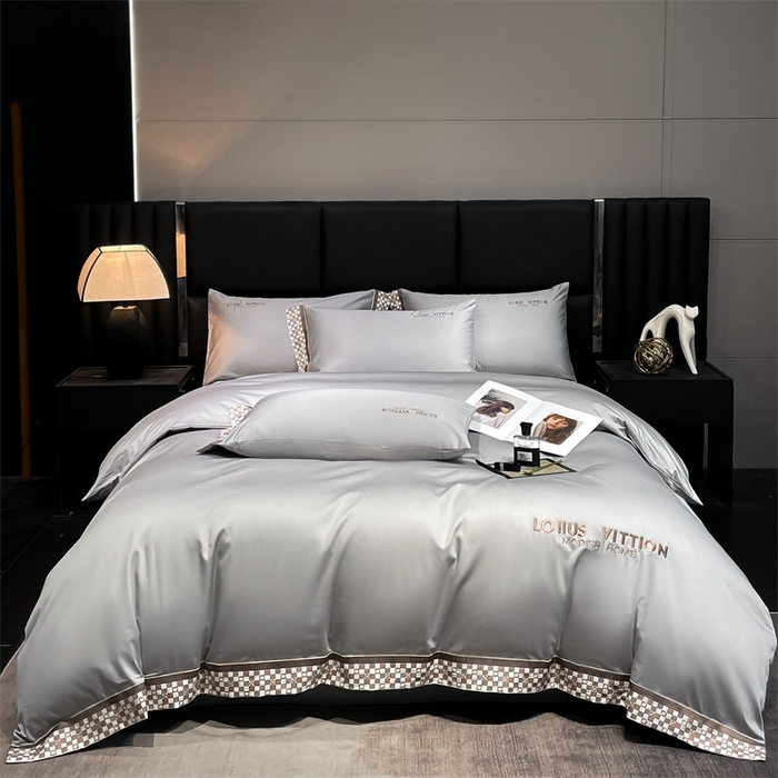 91家纺网 家纺一手货源 找家纺 （总）瑞驰家纺 2025新款长绒棉绣花棋盘格系列四件套