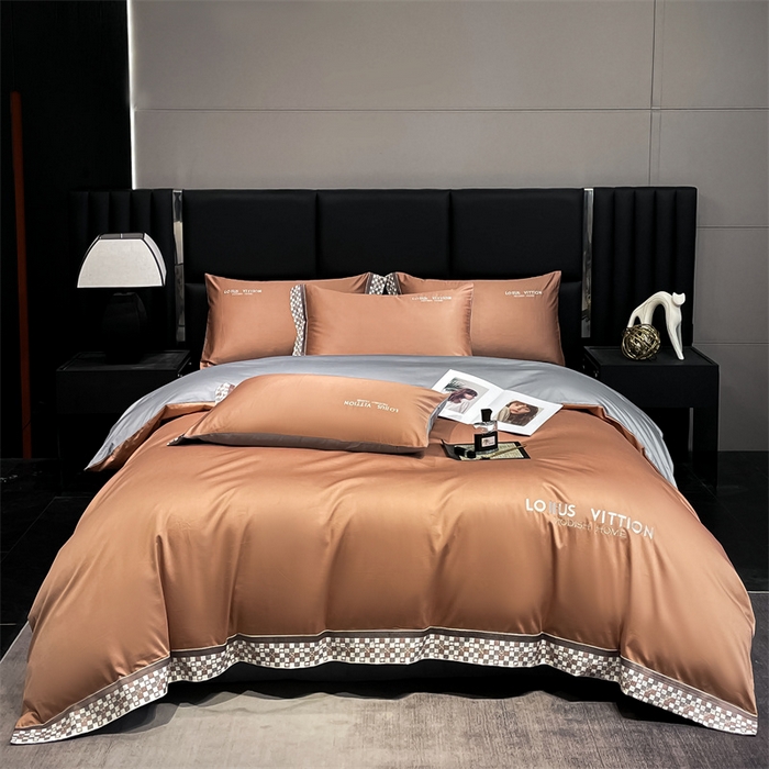 91家纺网 家纺一手货源 找家纺 瑞驰家纺 2025新款长绒棉绣花棋盘格系列四件套 棋盘格-摩卡橙