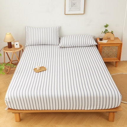 91家纺网 家纺一手货源 找家纺 慕梵家居 2025新款全棉老粗布床笠系列 全棉老粗布-彩条灰