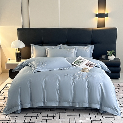 91家纺网 家纺一手货源 找家纺 （总）美伦美焕 2025新款全棉绣花床盖四件套（控价288）