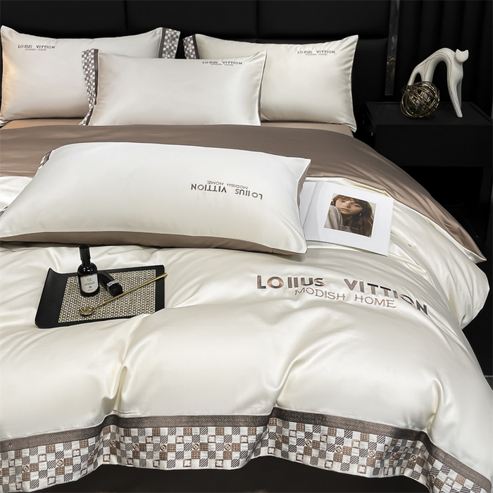 91家纺网 家纺一手货源 找家纺 瑞驰家纺 2025新款长绒棉绣花棋盘格系列四件套 棋盘格-米黄咖