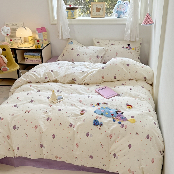 91家纺网 家纺一手货源 找家纺 澳萝拉2025春夏新款全棉纯棉双层纱毛巾绣四件套 魔法森林