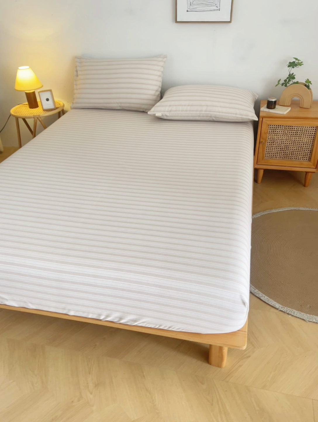 91家纺网 家纺一手货源 找家纺 慕梵家居 2025新款全棉老粗布床笠系列 全棉老粗布-密条咖