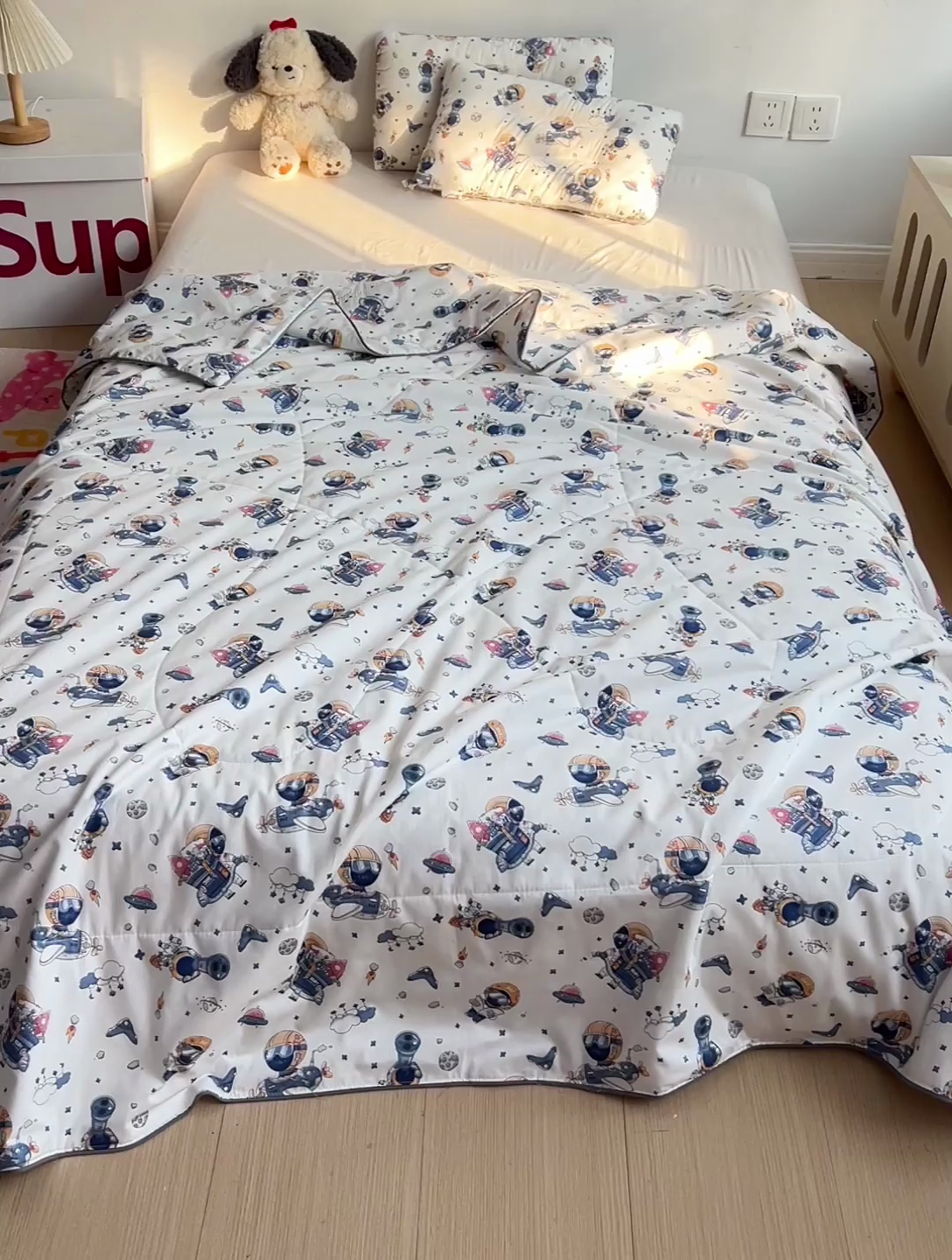 91家纺网 家纺一手货源 找家纺 十九色 2025新款全棉13372ins儿童夏被 星际旅行