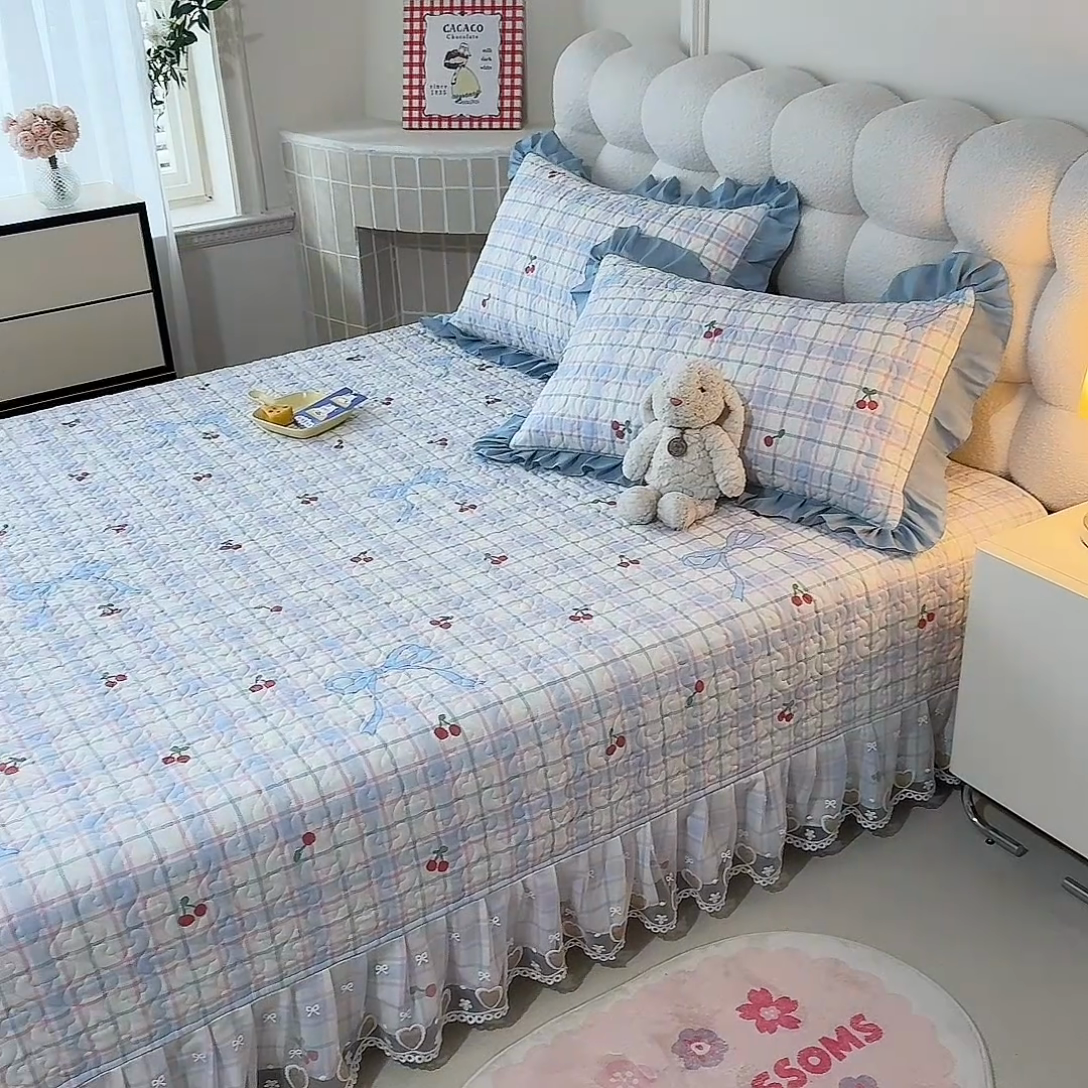 91家纺网 家纺一手货源 找家纺 美达家纺2025新款全棉夹棉榻榻米 樱桃乐园