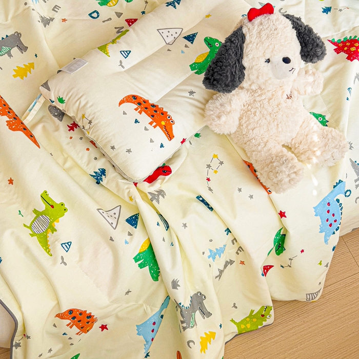 91家纺网 家纺一手货源 找家纺 十九色 2025新款全棉13372ins儿童夏被 小恐龙